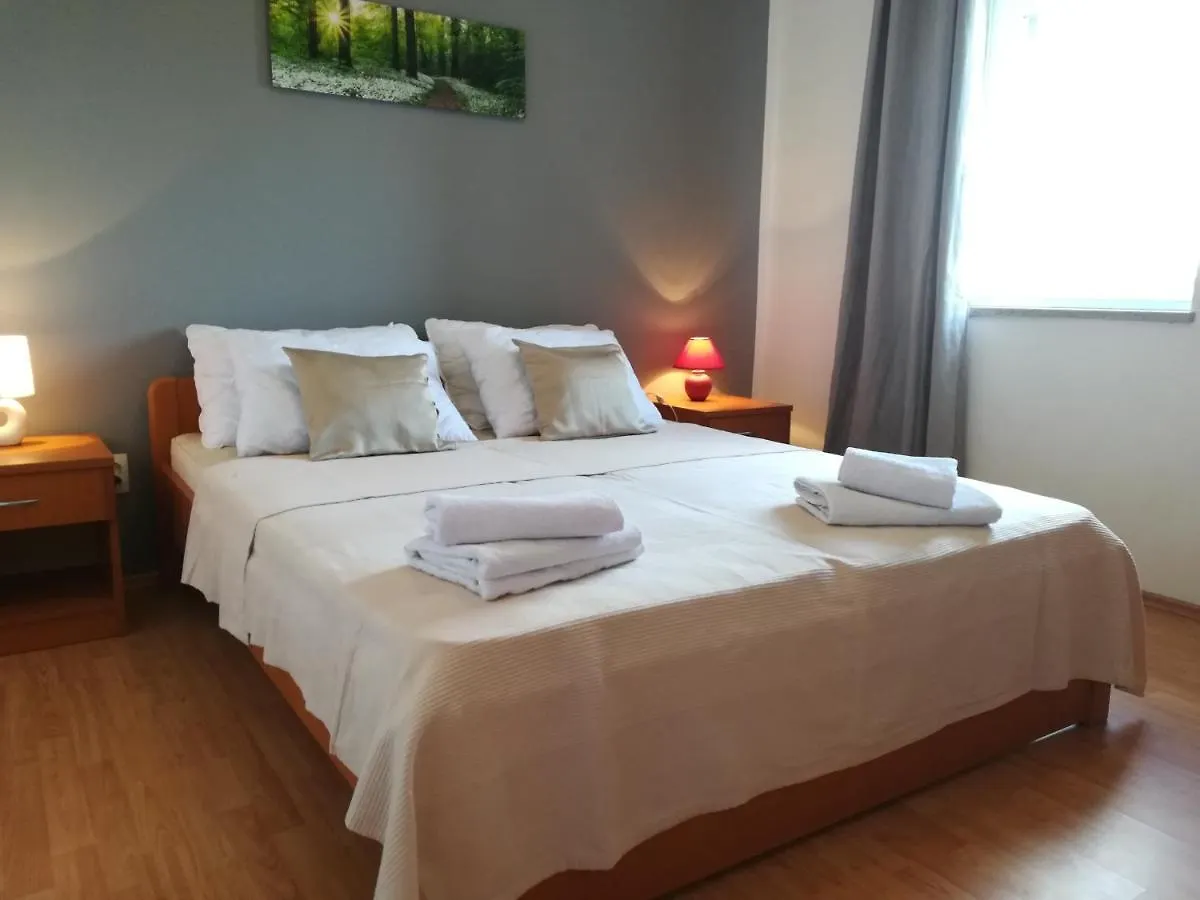 Apartment Toncic Benazici Croatia